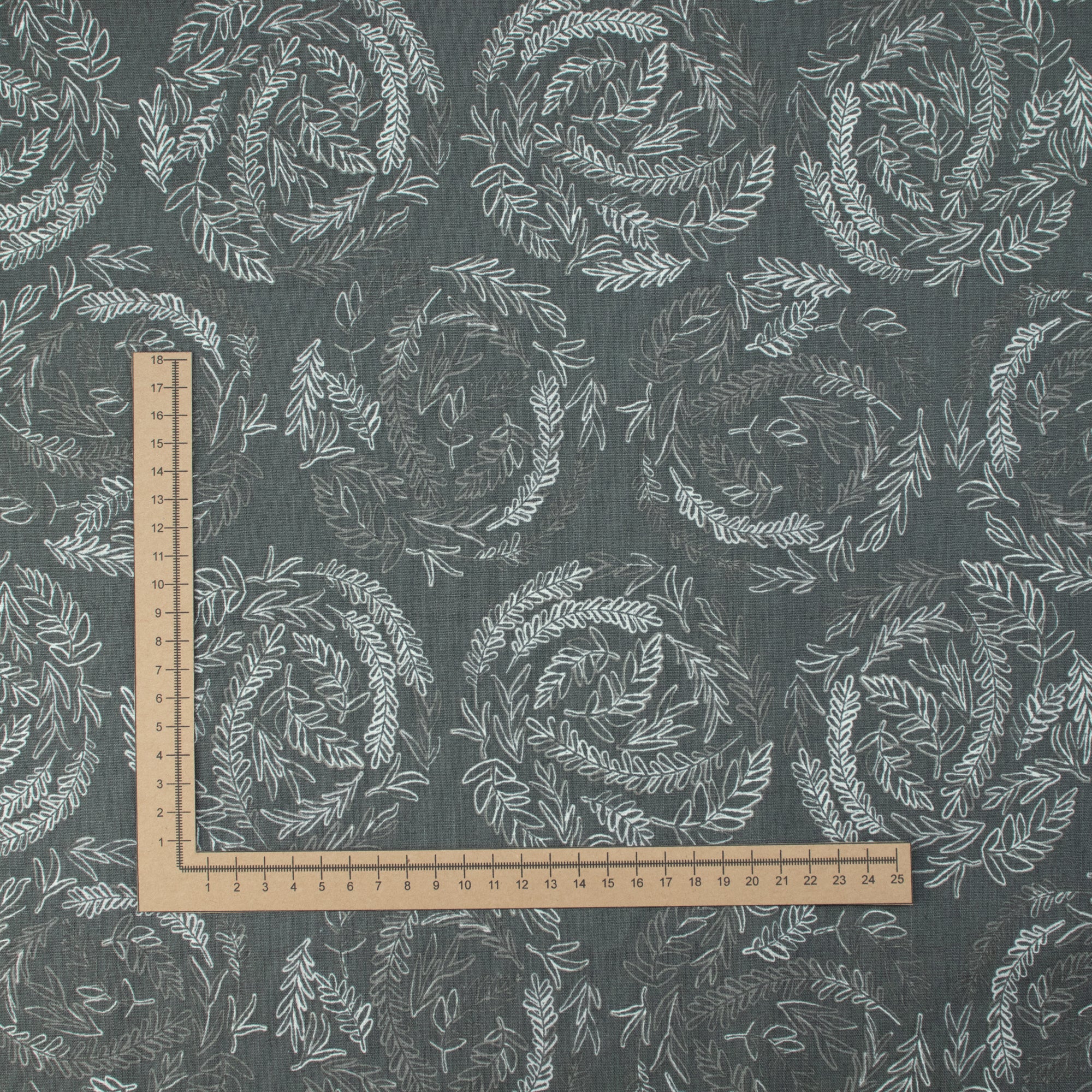 Art Gallery Fabrics - Inkperfect Carbon Edition - Fernlike Impressions