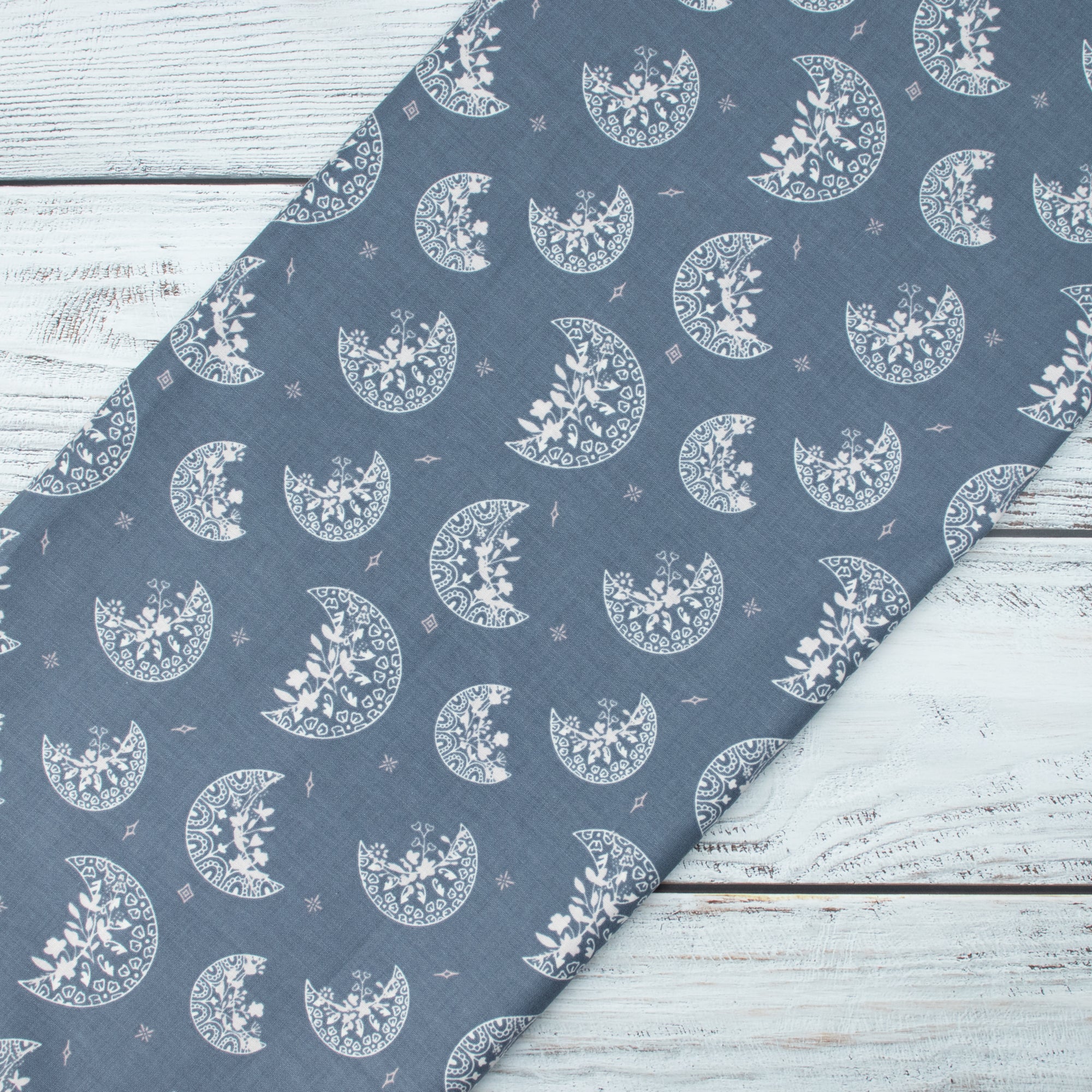 Cotton and Steel - Serendipity´s Symphony - Night Sky - Reverie Fabric - NIYAII Design