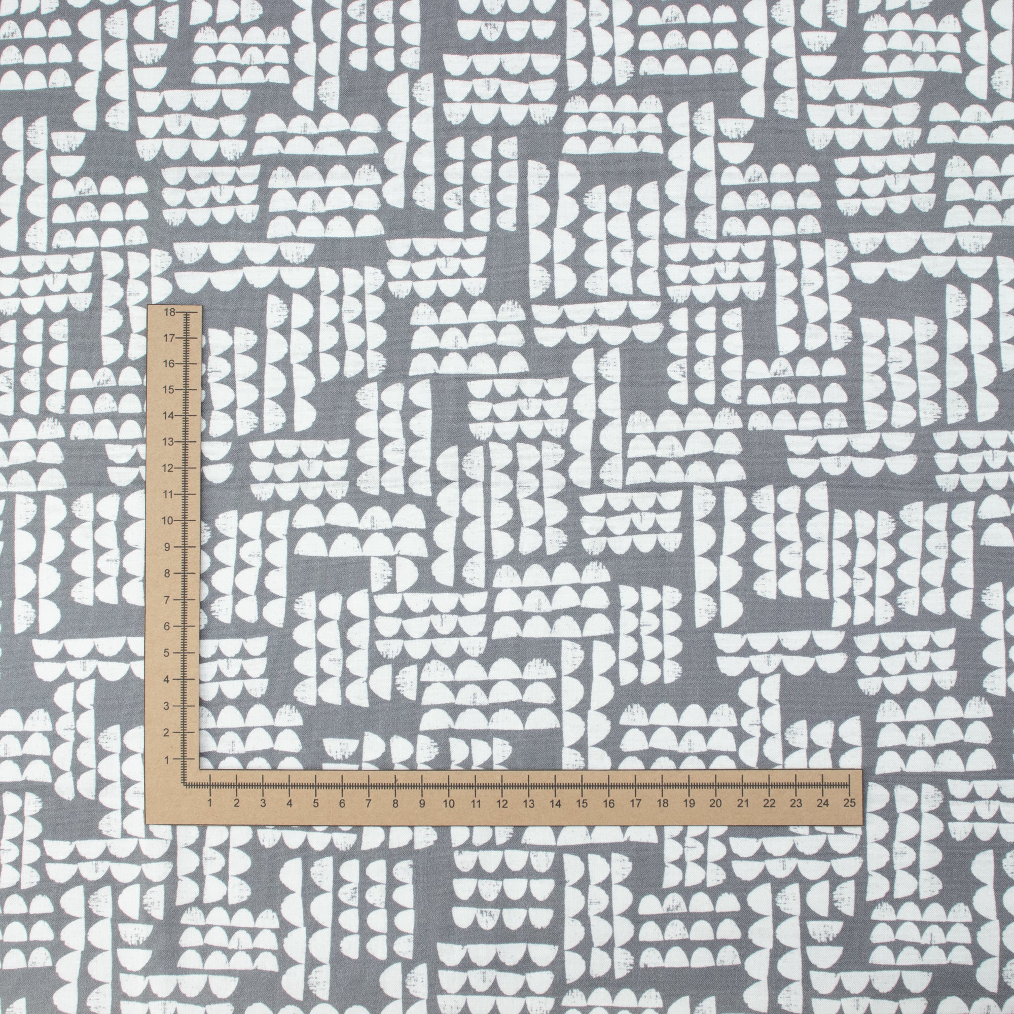 Cloud9 Fabrics - Imprint - Ridge grey - Eloise Renouf