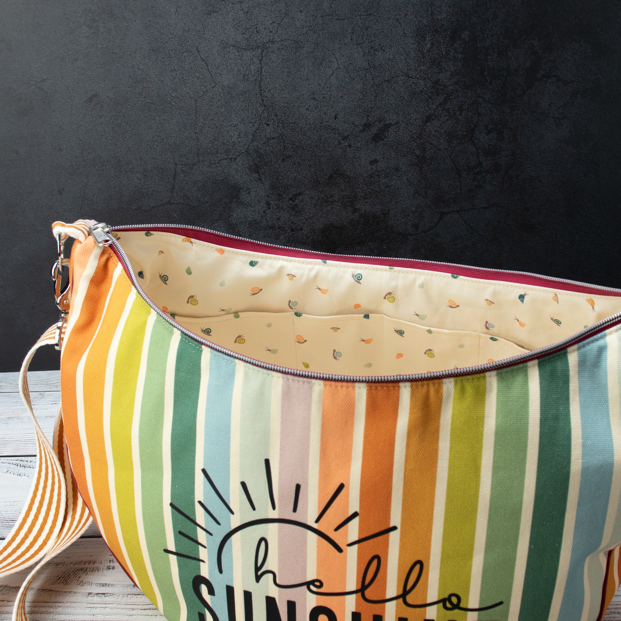 Bananentasche L „Hello Sunshine“ – Unikat