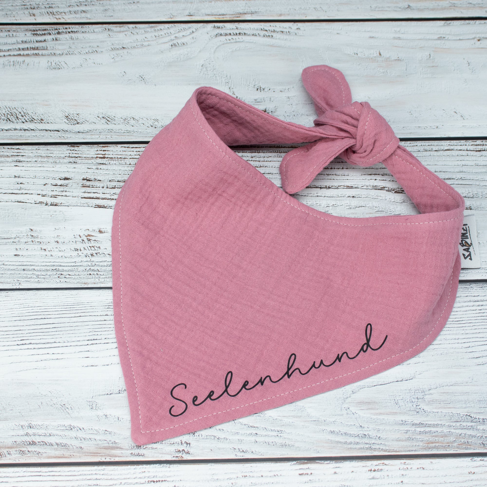 Hundehalstuch mit Spruch – für besondere Hunde & Herzensmomente