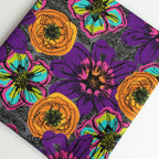 Windham Fabrics – Flower Fields Charcoal aus der Serie Winding Road von Natalie Barnes - Sabinzi - Aus Stoffliebe wird Lieblingsstück