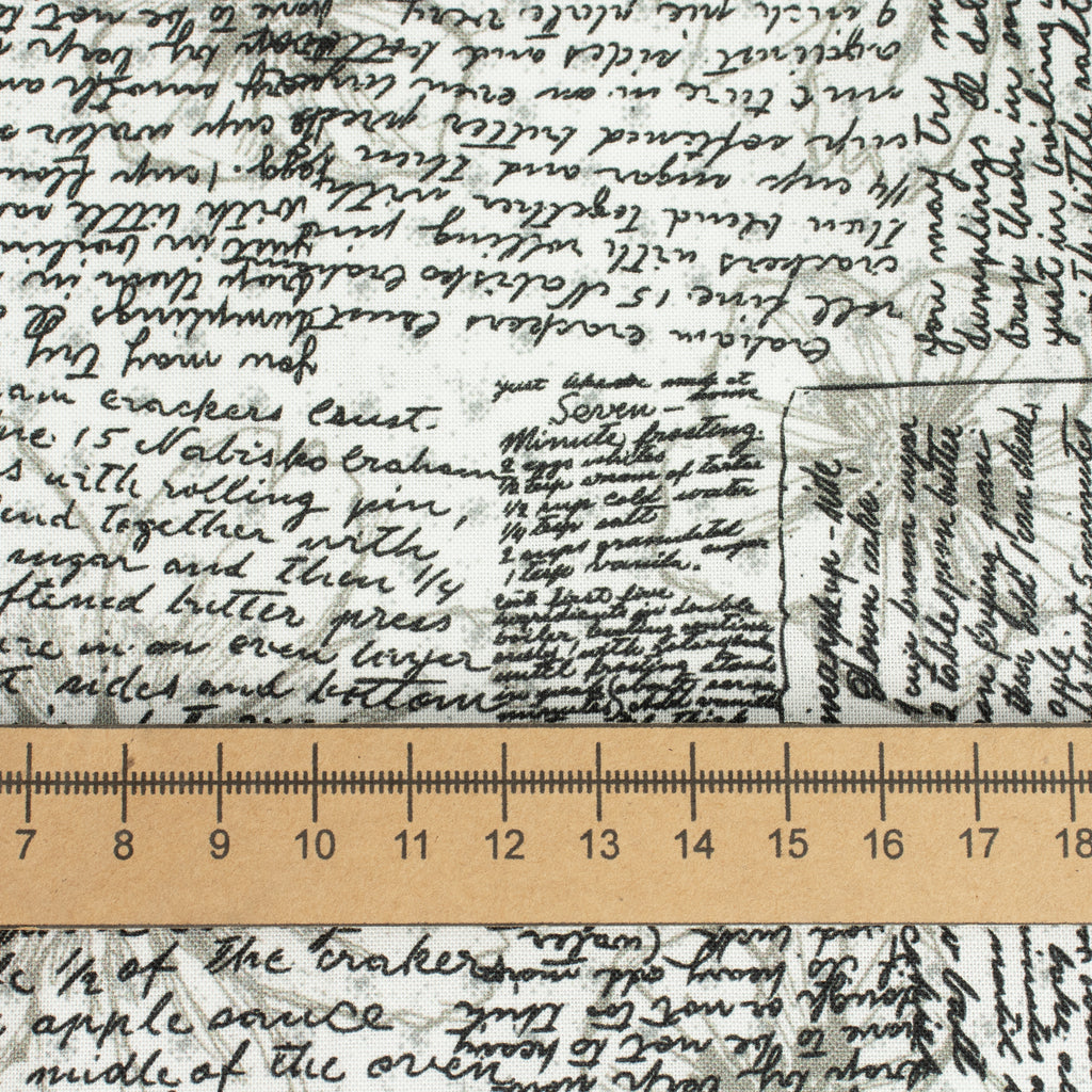 Windham Fabrics – Directions White/Black aus der Serie Winding Road von Natalie Barnes - Sabinzi - Aus Stoffliebe wird Lieblingsstück