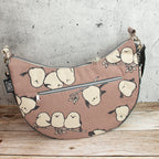 Bananentasche „WUNDERBAR“ – Halbmondtasche mit Kokka Simply Animal Birds