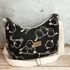 Bohara Bag M aus Kokka Canvas „Simply Animal Birds“ Schwarz – handgenähte Schultertasche