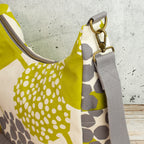 Bohara Bag M aus echino Heavy Canvas „Crop Lime“ – handgenähte Schultertasche