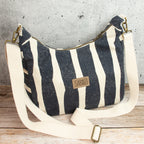 Bohara Bag M aus echino Canvas „Sway Navy“ – handgenähte Schultertasche