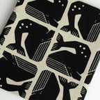 By the Seaside 2 Canvas „Grumpy Whale Night Sky Unbleached“ – Cotton + Steel x Loes van Oosten - Sabinzi - Aus Stoffliebe wird Lieblingsstück