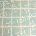 By the Seaside 2 Baumwollstoff „Grumpy Whale Sky Blue Unbleached“ – Cotton + Steel x Loes van Oosten - Sabinzi - Aus Stoffliebe wird Lieblingsstück