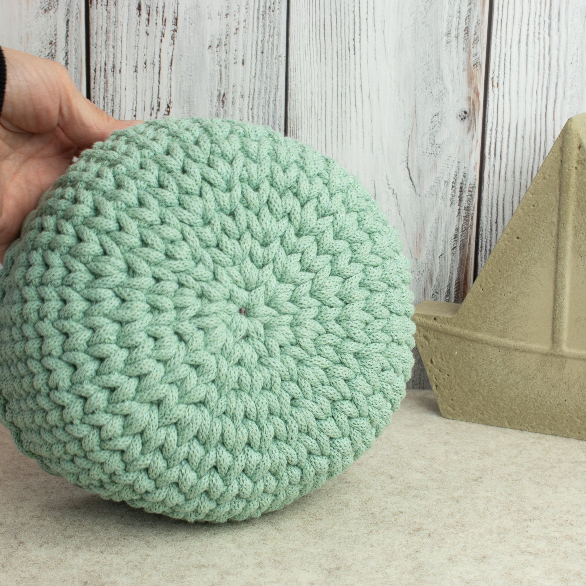 Häkelkorb „Strickstil“ Aloe – Ø ca. 20 cm