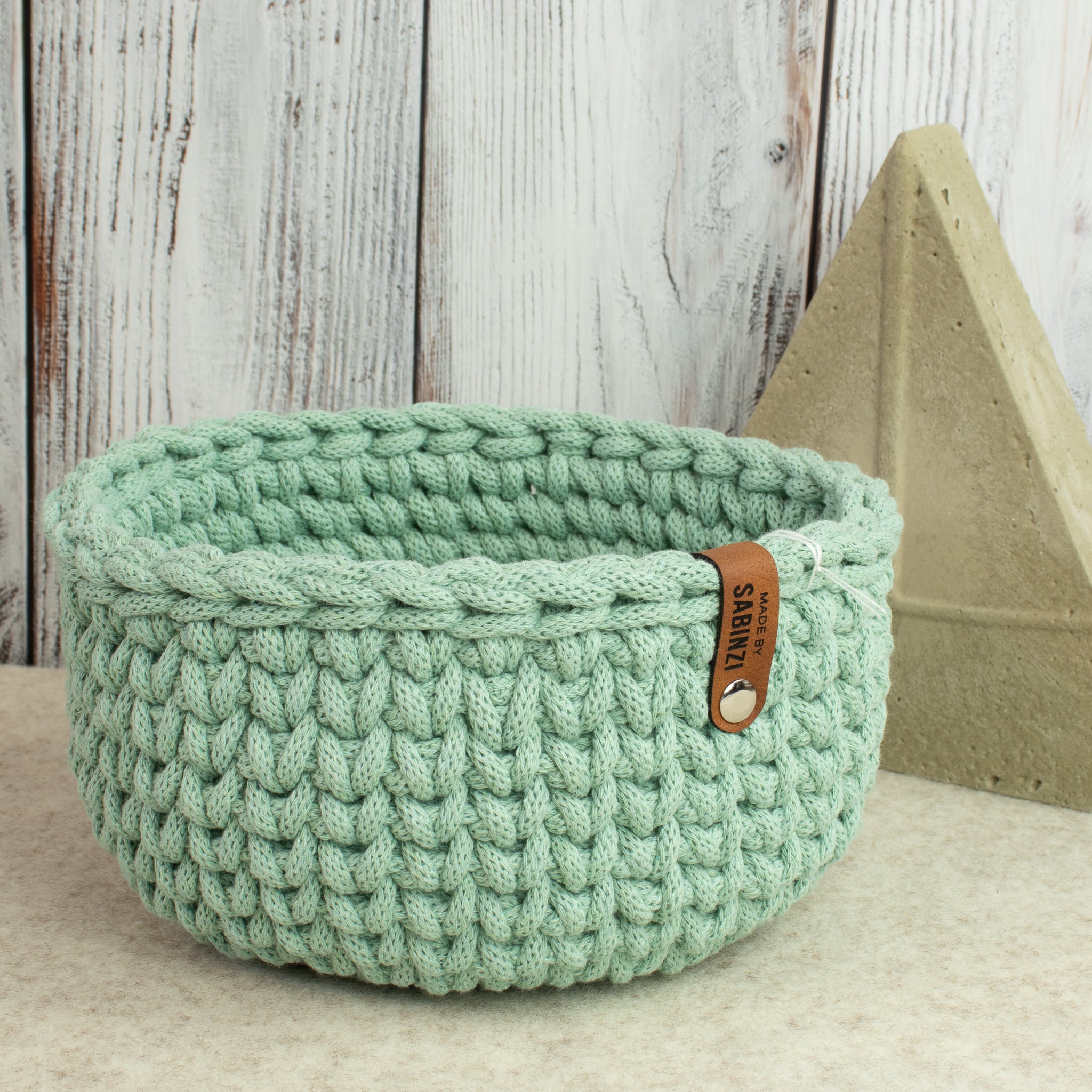Häkelkorb „Strickstil“ Aloe – Ø ca. 20 cm