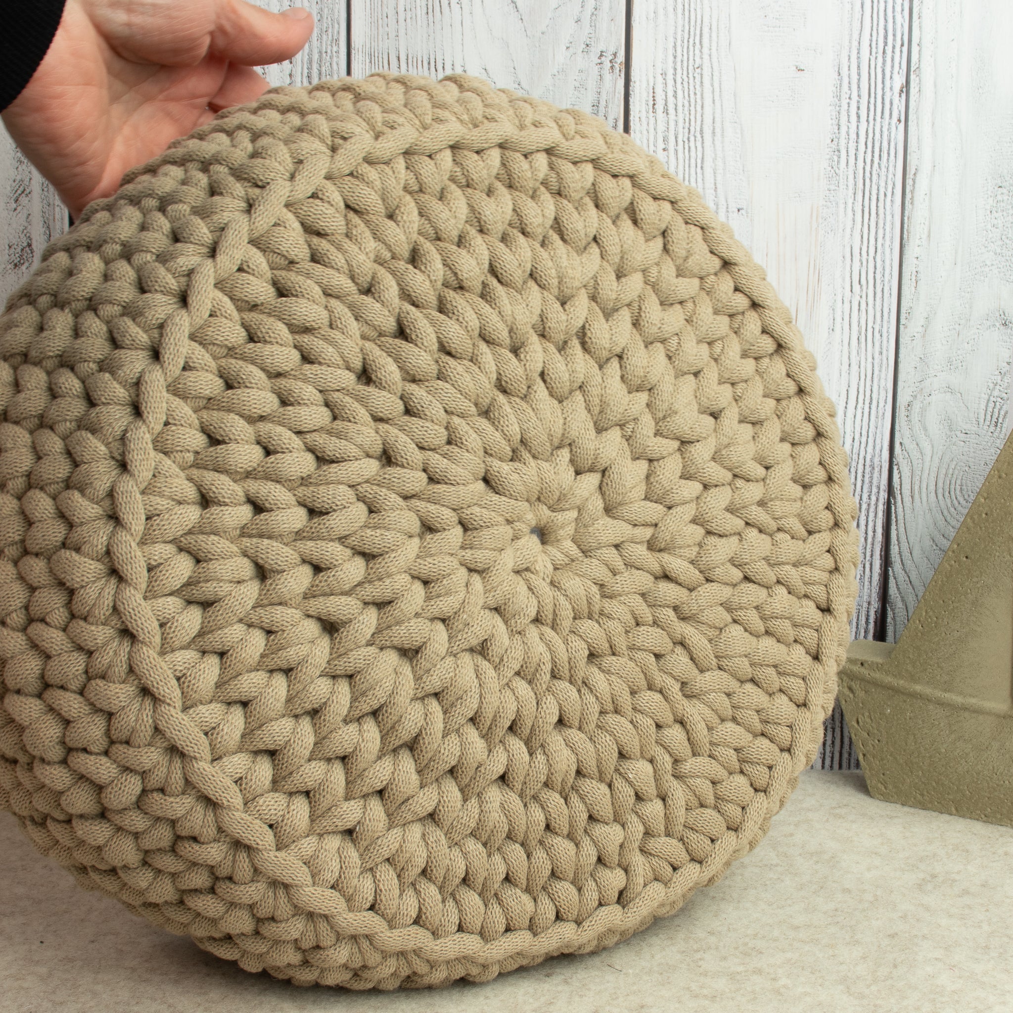 Großer Häkelkorb „Sand“ im Strickstil – Handmade Aufbewahrungskorb ca. 31 cm
