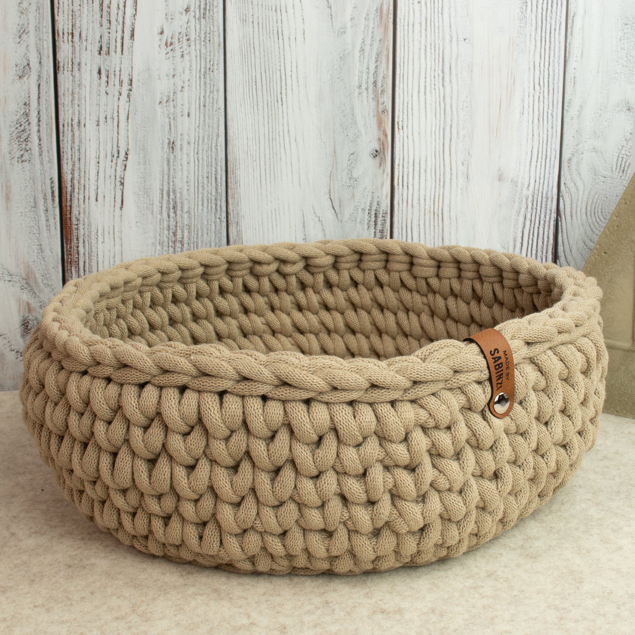 Großer Häkelkorb „Sand“ im Strickstil – Handmade Aufbewahrungskorb ca. 31 cm