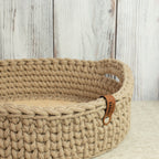 Großer Häkelkorb mit Holzboden & Griffen „Sand“ – Strickstil ca. 34 cm - Sabinzi - Aus Stoffliebe wird Lieblingsstück