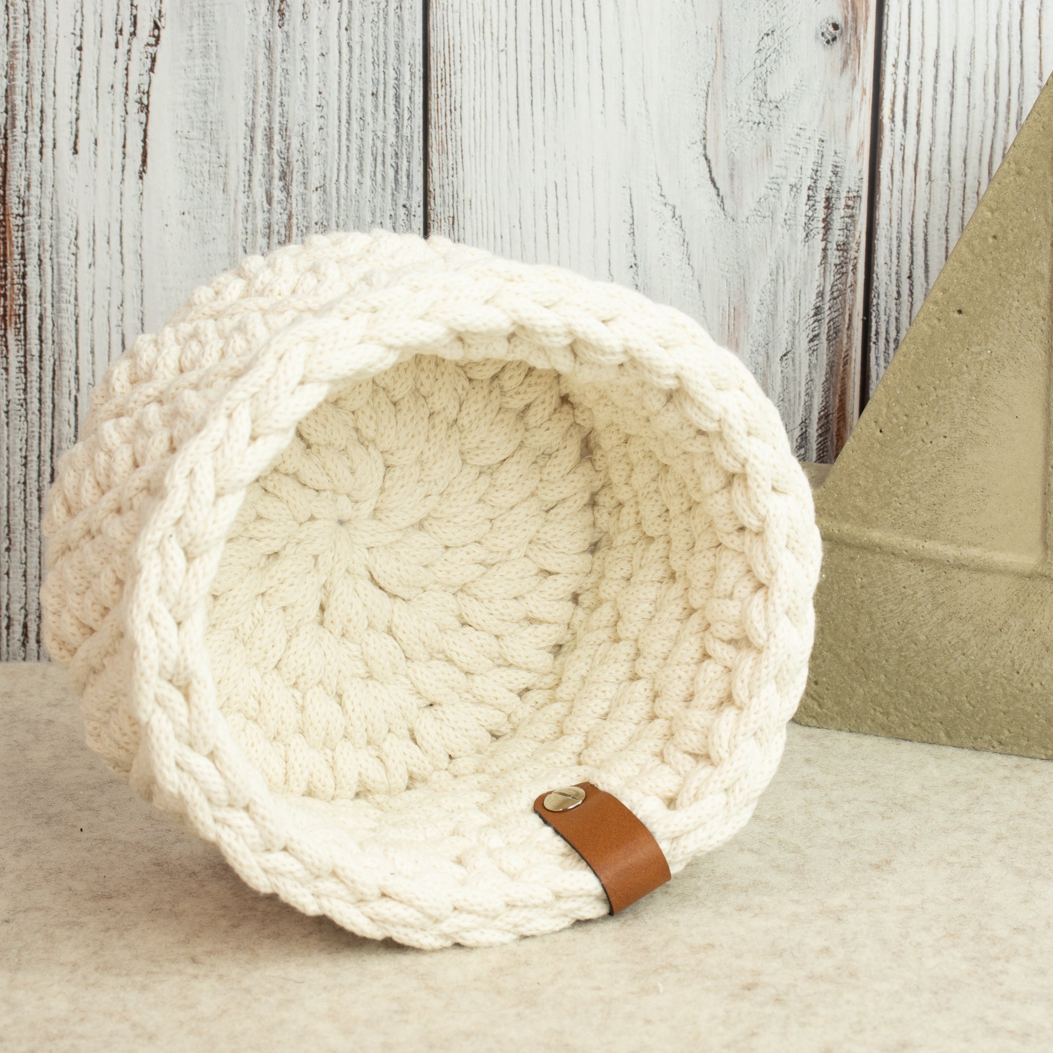 Häkelkorb Gänsefüßchenmuster „Natural“ – Ø ca. 15,5 cm