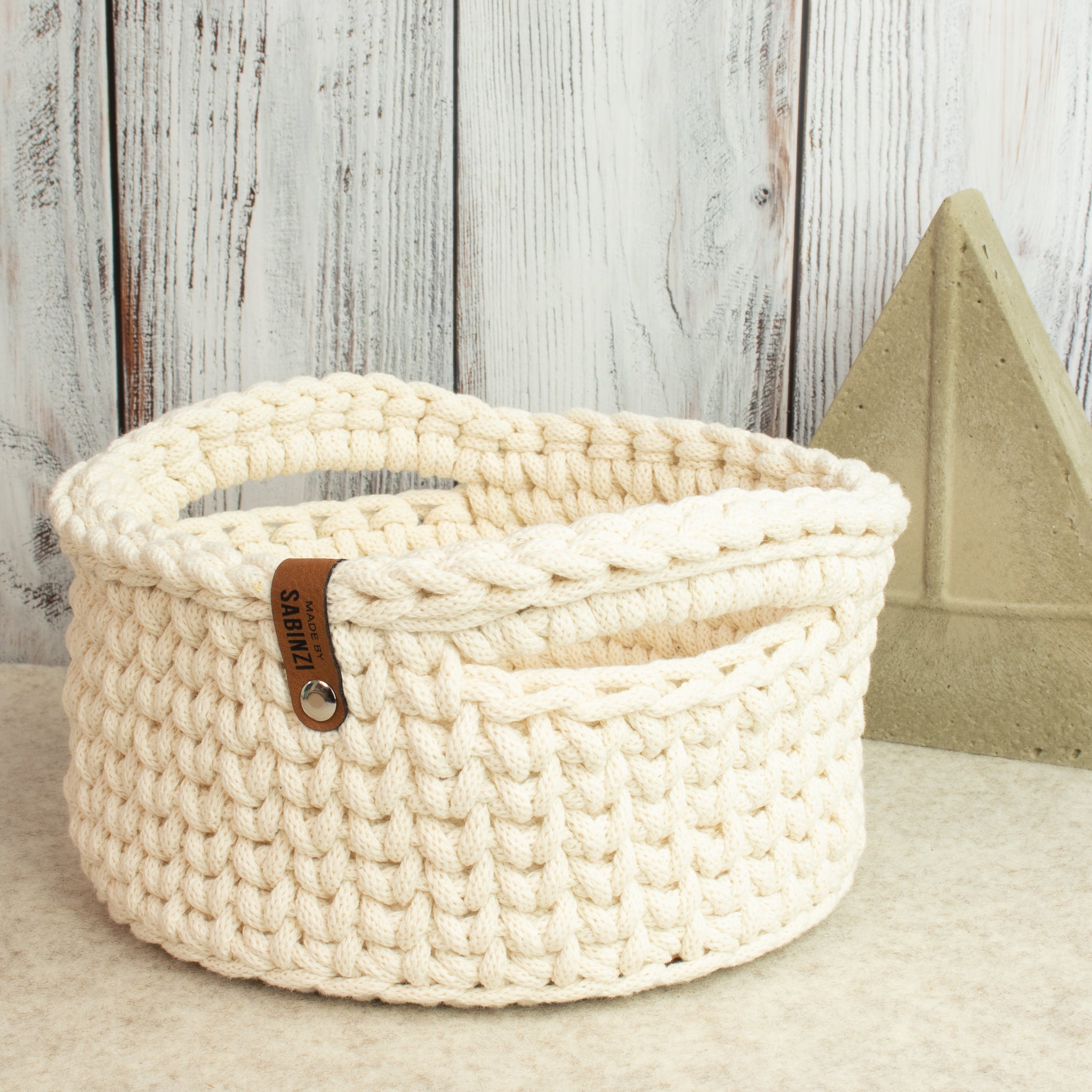 Großer Häkelkorb mit Holzboden & Griffen „Natural“ – Strickstil ca. 23 cm