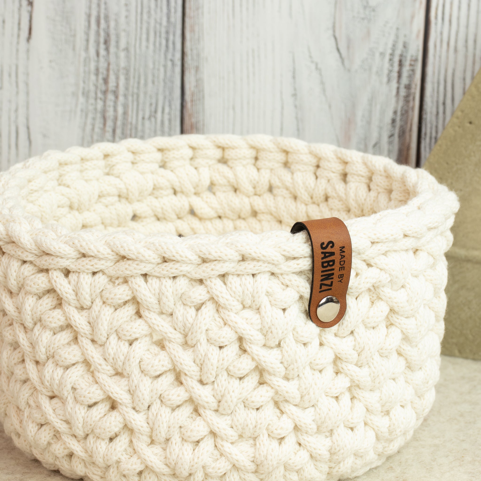 Häkelkorb Gänsefüßchenmuster „Natural“ – Ø ca. 18 cm