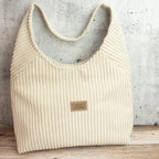 Hobobag aus Cordstoff Zoom – Handgenähte Schultertasche in Creme mit Reißverschluss