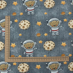Jersey Space Bär – galaktischer Jerseystoff mit Astronauten-Bären