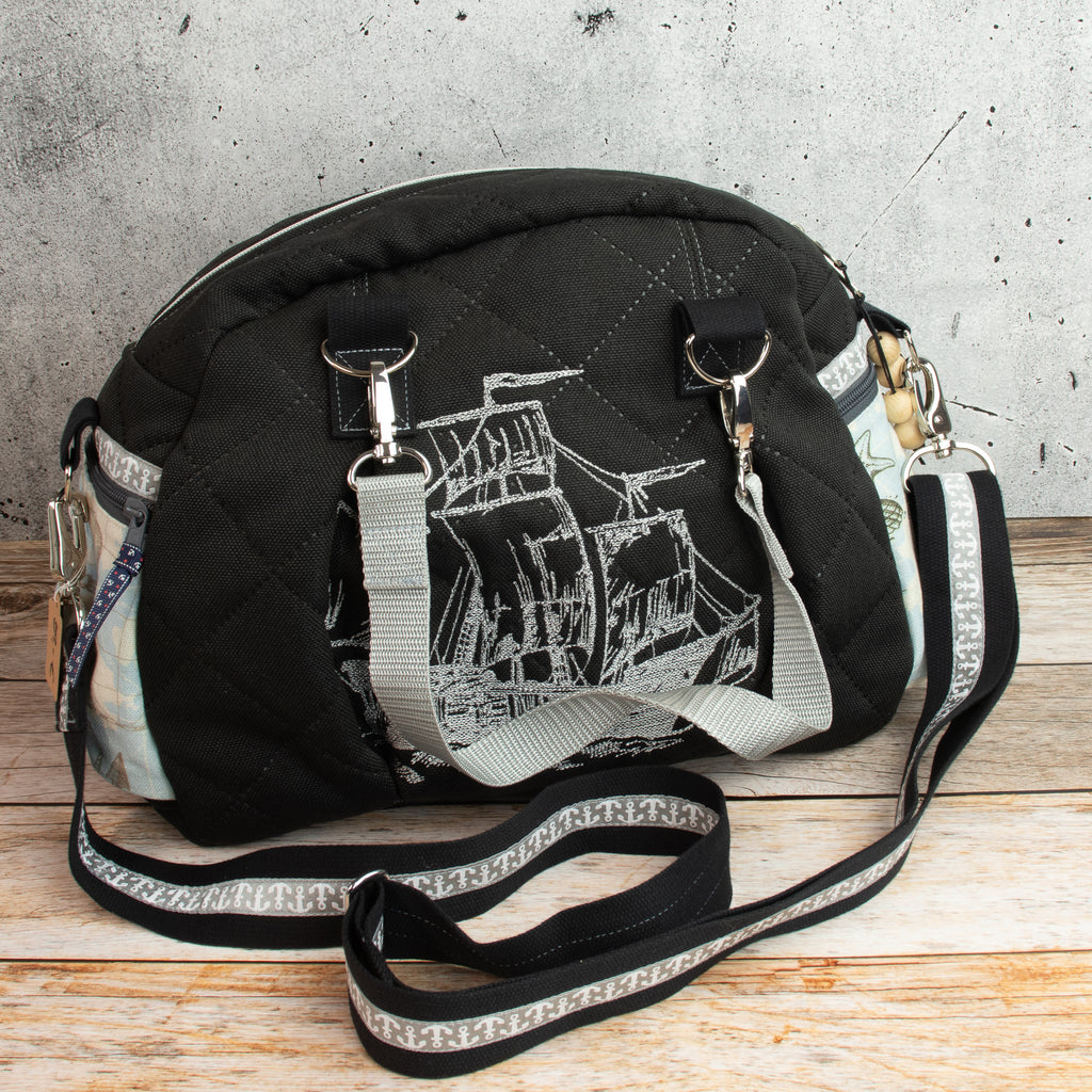 Kugeltasche – praktische Universaltasche mit maritimer Stickerei