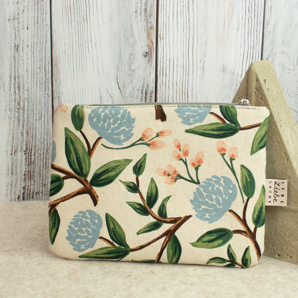Reißverschlusstasche „Mimi“ – Canvas Grün / Floral