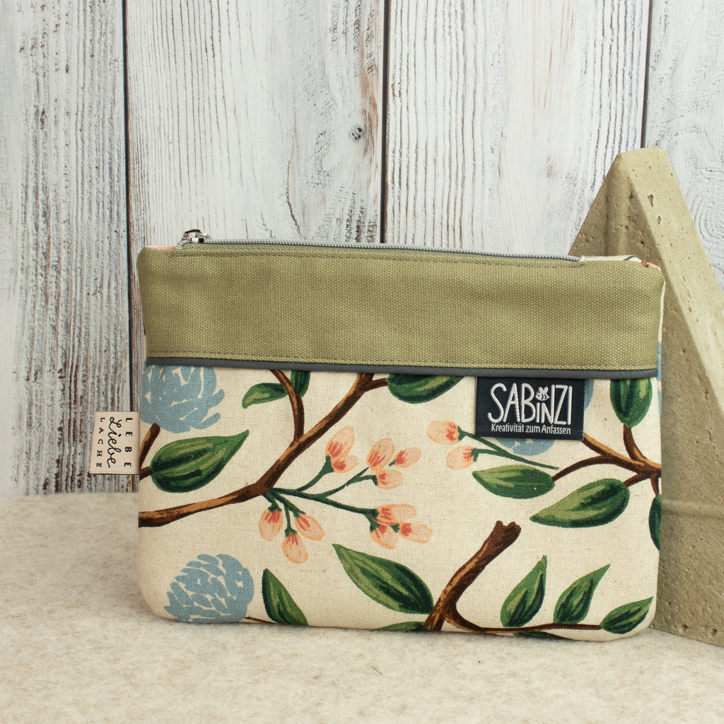 Reißverschlusstasche „Mimi“ – Canvas Grün / Floral