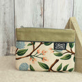 Reißverschlusstasche „Mimi“ – Canvas Grün / Floral