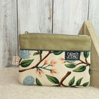 Reißverschlusstasche „Mimi“ – Canvas Grün / Floral