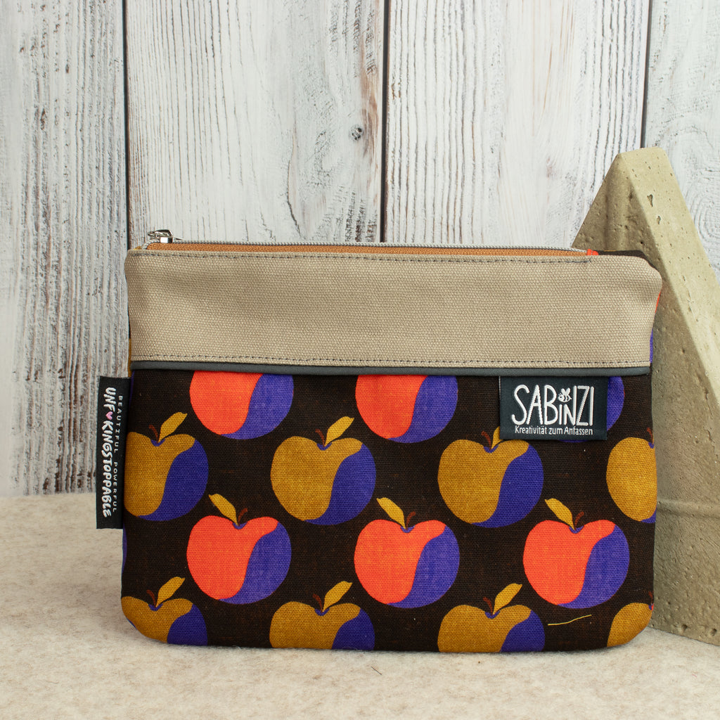 Flache, kleine Reißverschlusstasche aus Canvas im Retrolook – Äpfel / Beige