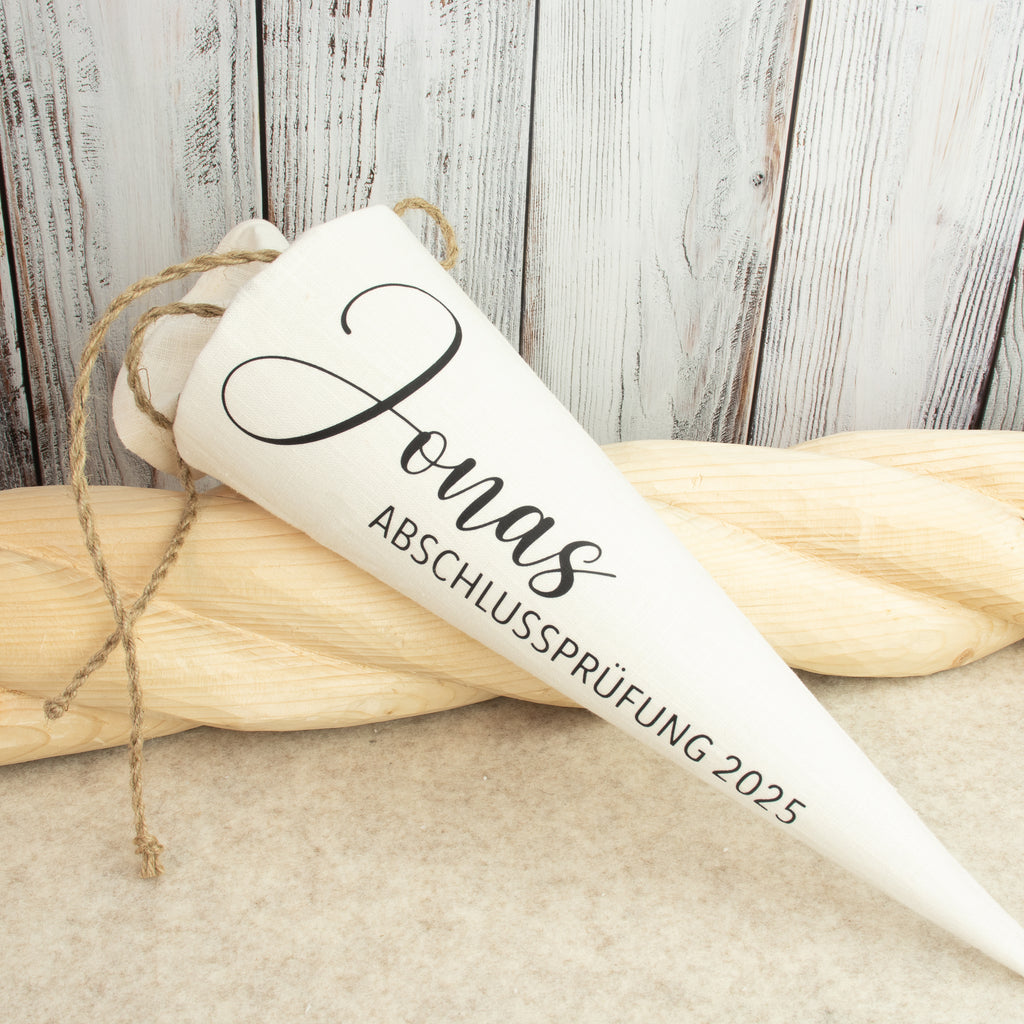 Schultüte aus Leinen – personalisiert mit Name | Schriftart Jonas