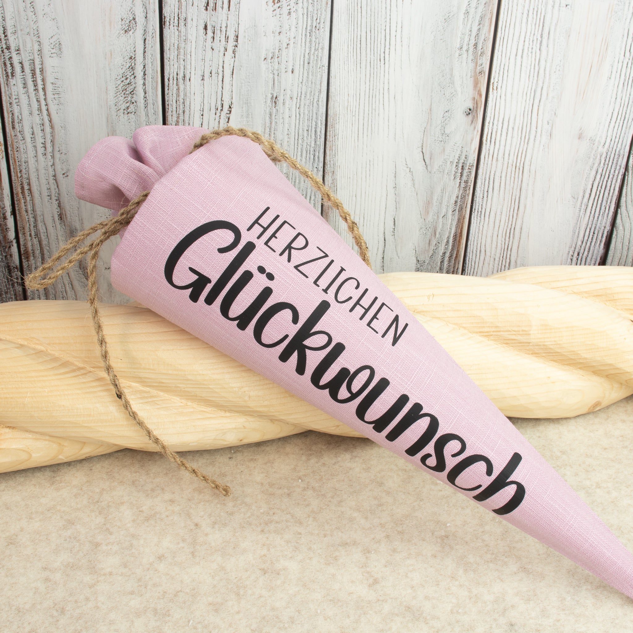 Mini-Schultüte „Herzlichen Glückwunsch“ – handgemachte Geschenkverpackung