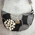 Meluna XL Schultertasche aus echino Heavy Canvas Crop in Schwarz/Grau – Handgemachte Crossbody Bag