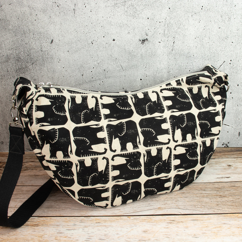 Meluna XL Schultertasche aus Rising Sun Canvas – Handgemachte Tasche mit Elefantenmotiv
