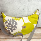 Meluna XL Schultertasche aus echino Crop Heavy Canvas in Lime – Handgemachte Tasche mit abnehmbarem Gurt