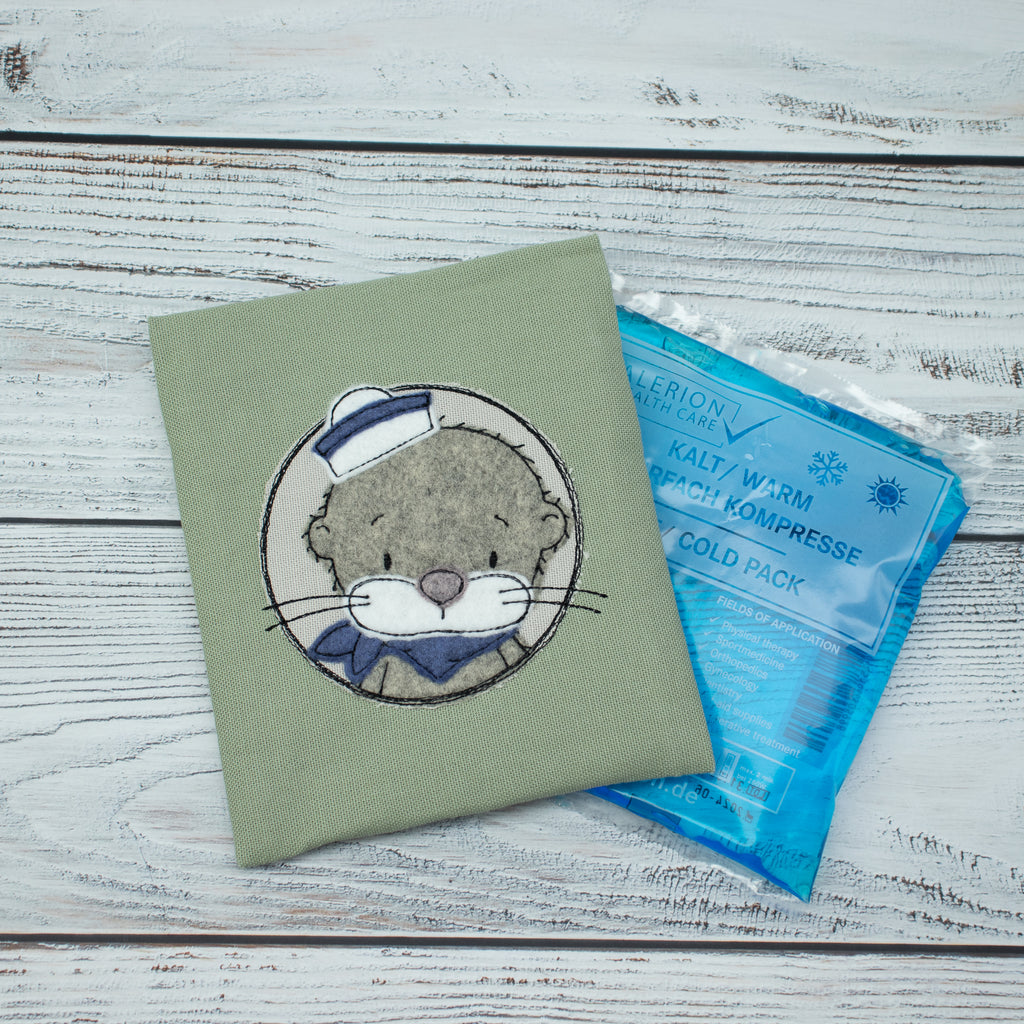Beulentröster Matrosen-Otter – Salbeigrün – mit Kühlpad (14 × 16 cm)