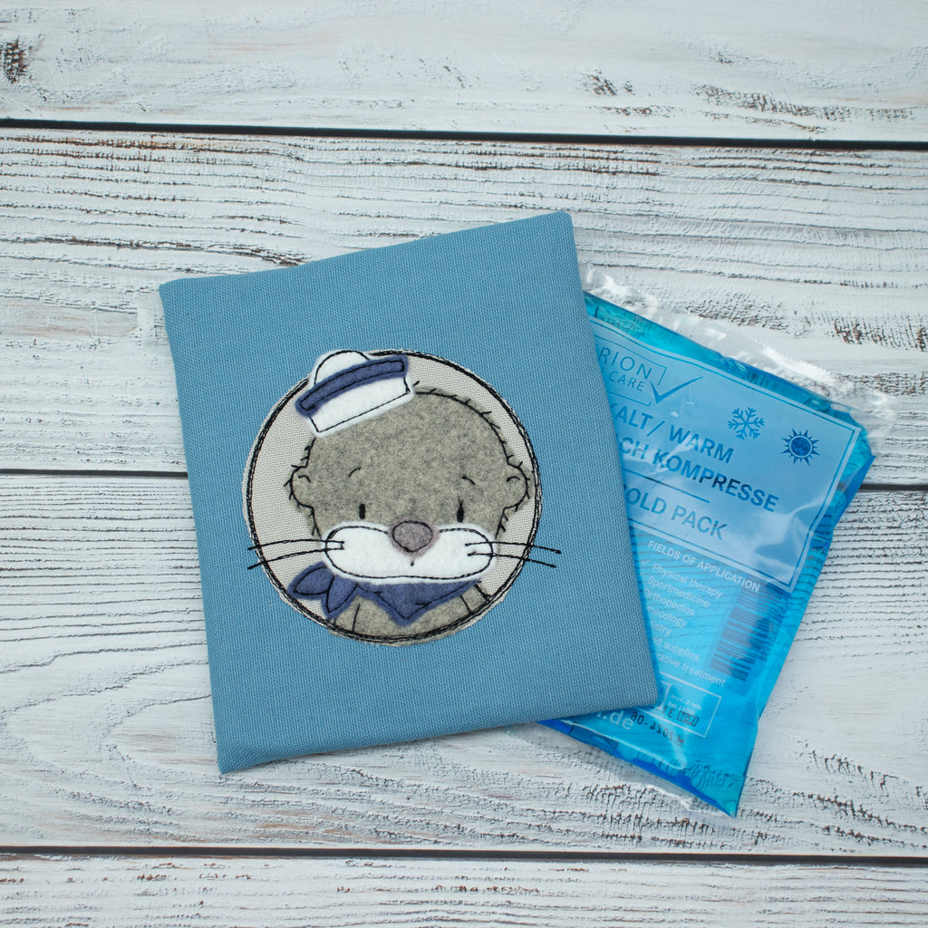 Beulentröster Matrosen-Otter – Hellblau – mit Kühlpad (14 × 16 cm)