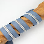 Reißverschluss „Cloudy Blue“ – ZipperZoo, metallisierte Kunststoff-Schiene, Meterware ab 0,1 m