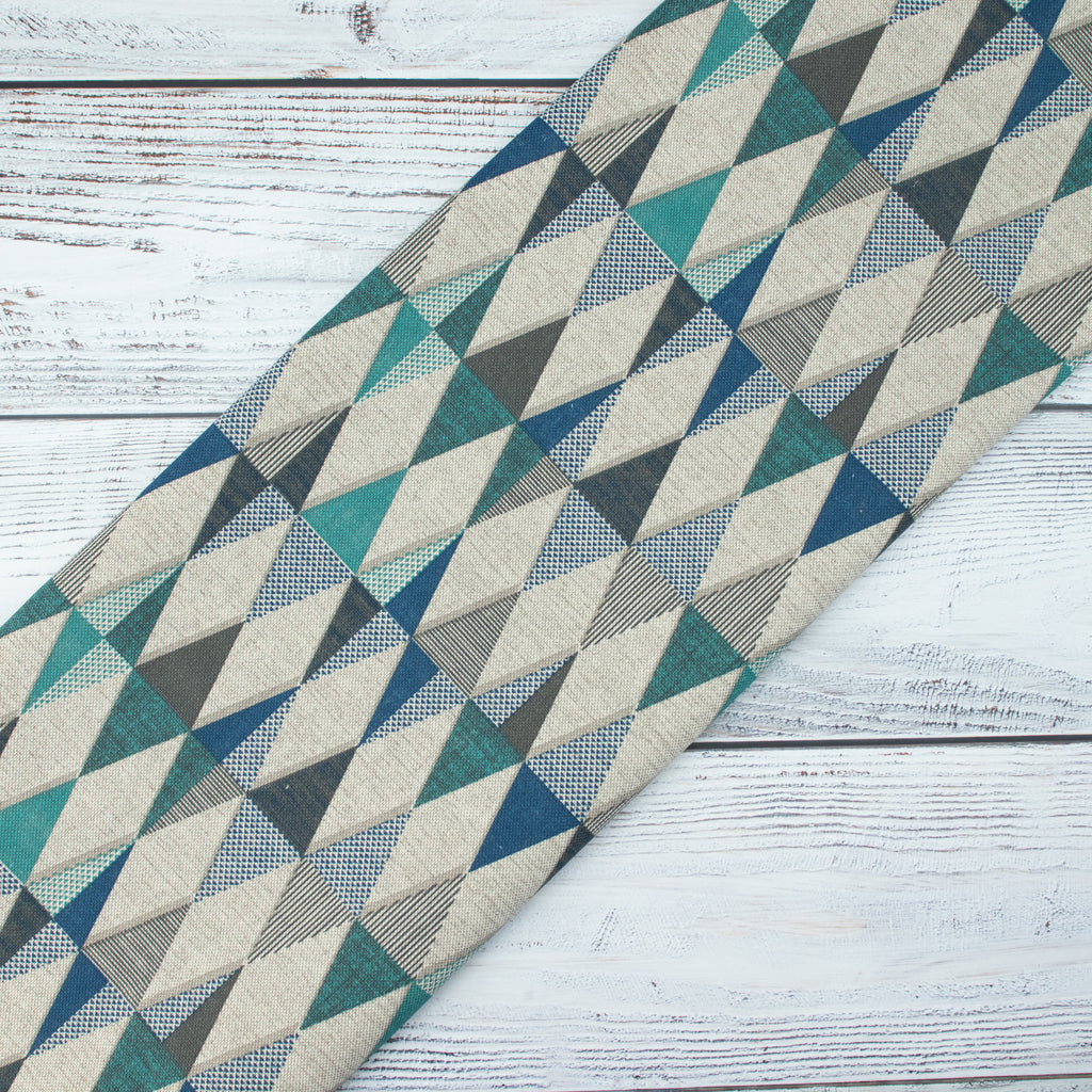 Dekostoff Dreiecke in Blau & Türkis – Geometrisches Muster, 70 % Polyester / 30 % Baumwolle, ca. 140 cm breit