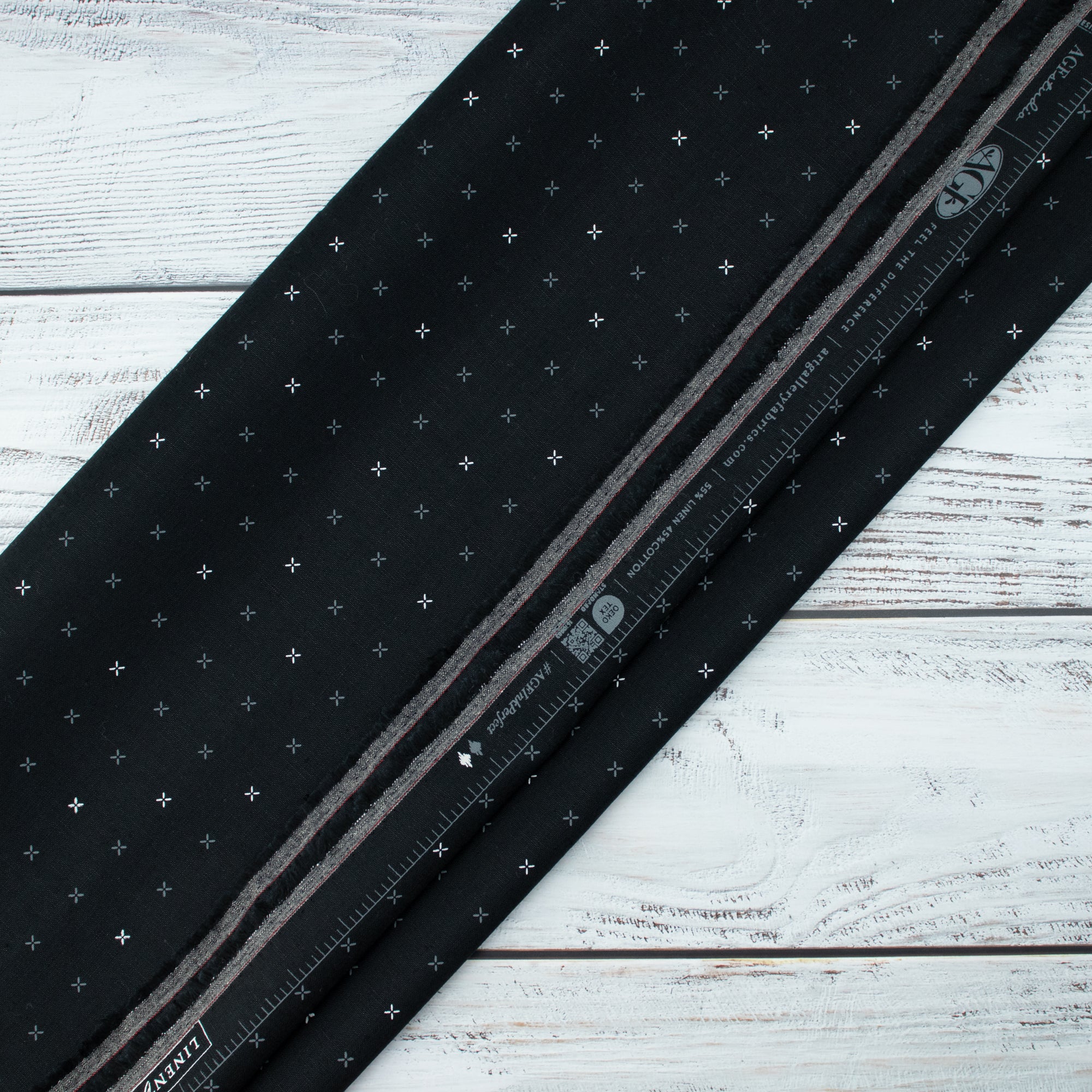 Art Gallery Fabrics - Inkperfect Carbon Edition - Crossed Grid Char