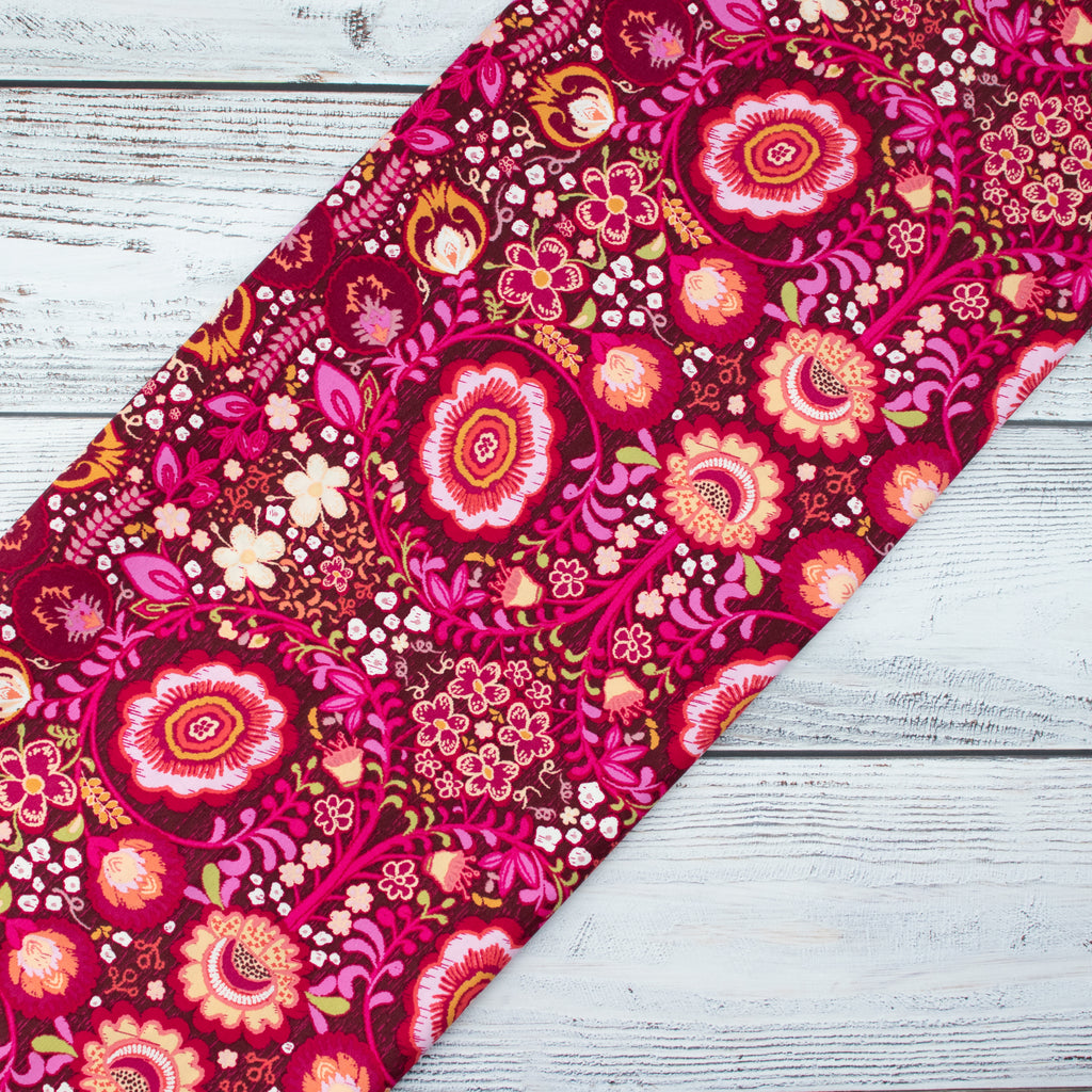 Art Gallery Fabrics - The Season of Tribute - La Vie en Rose - Khokhloma One