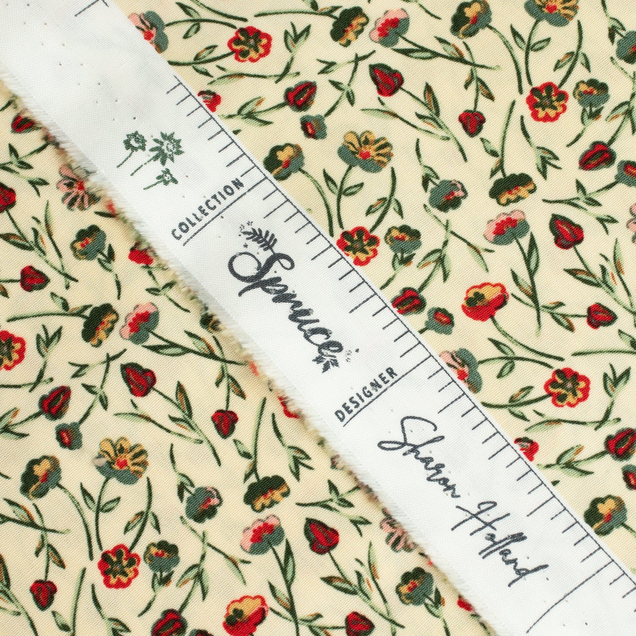 Art Gallery Fabrics Spruce – Tulip Time Wintertide | Zarter Baumwollstoff mit floralen Streublumen