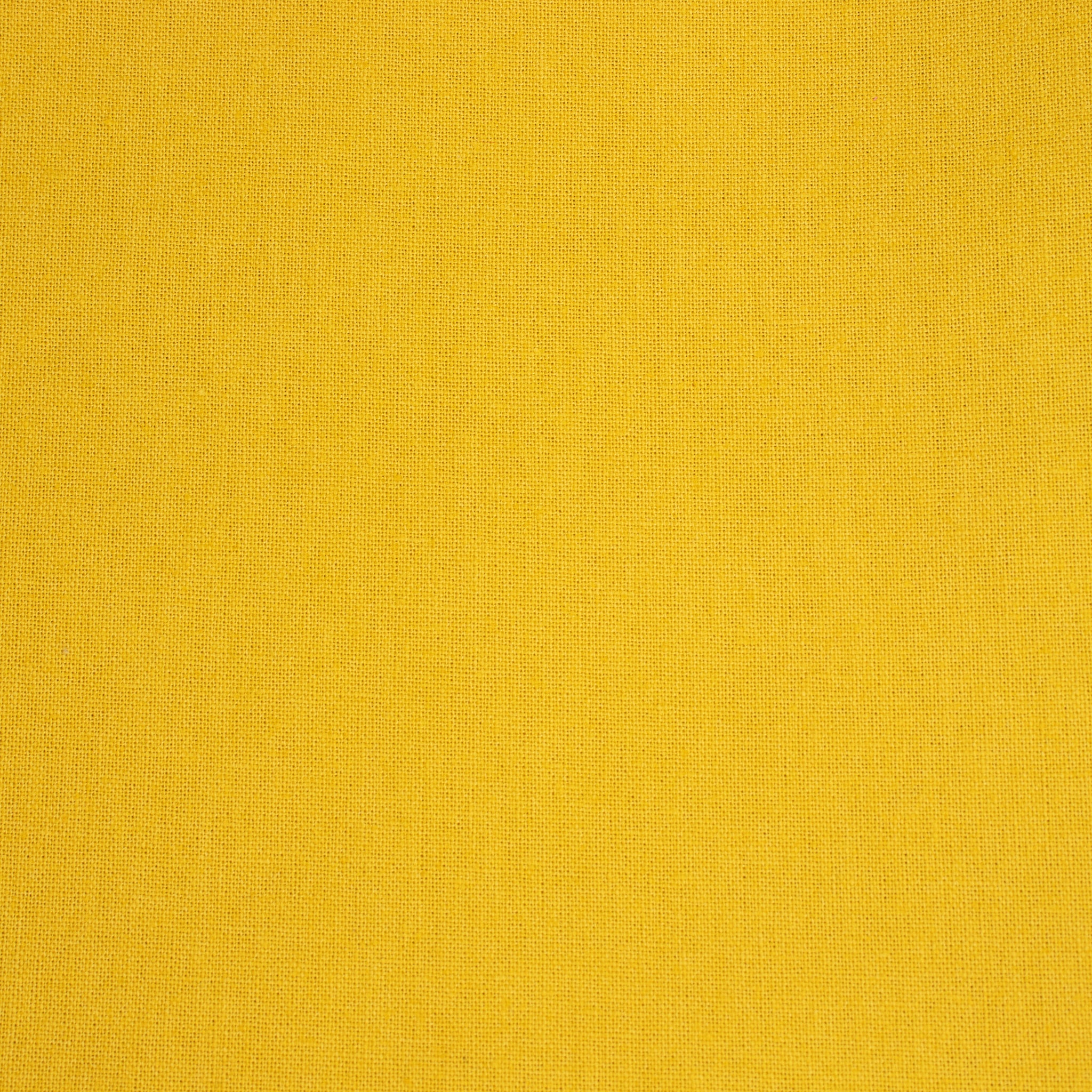 Cotton Linen Stoff Golden Yarrow von Adlico – warmer Baumwoll-Leinen-Mix für kreative Projekte