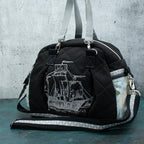 Kugeltasche – praktische Universaltasche mit maritimer Stickerei