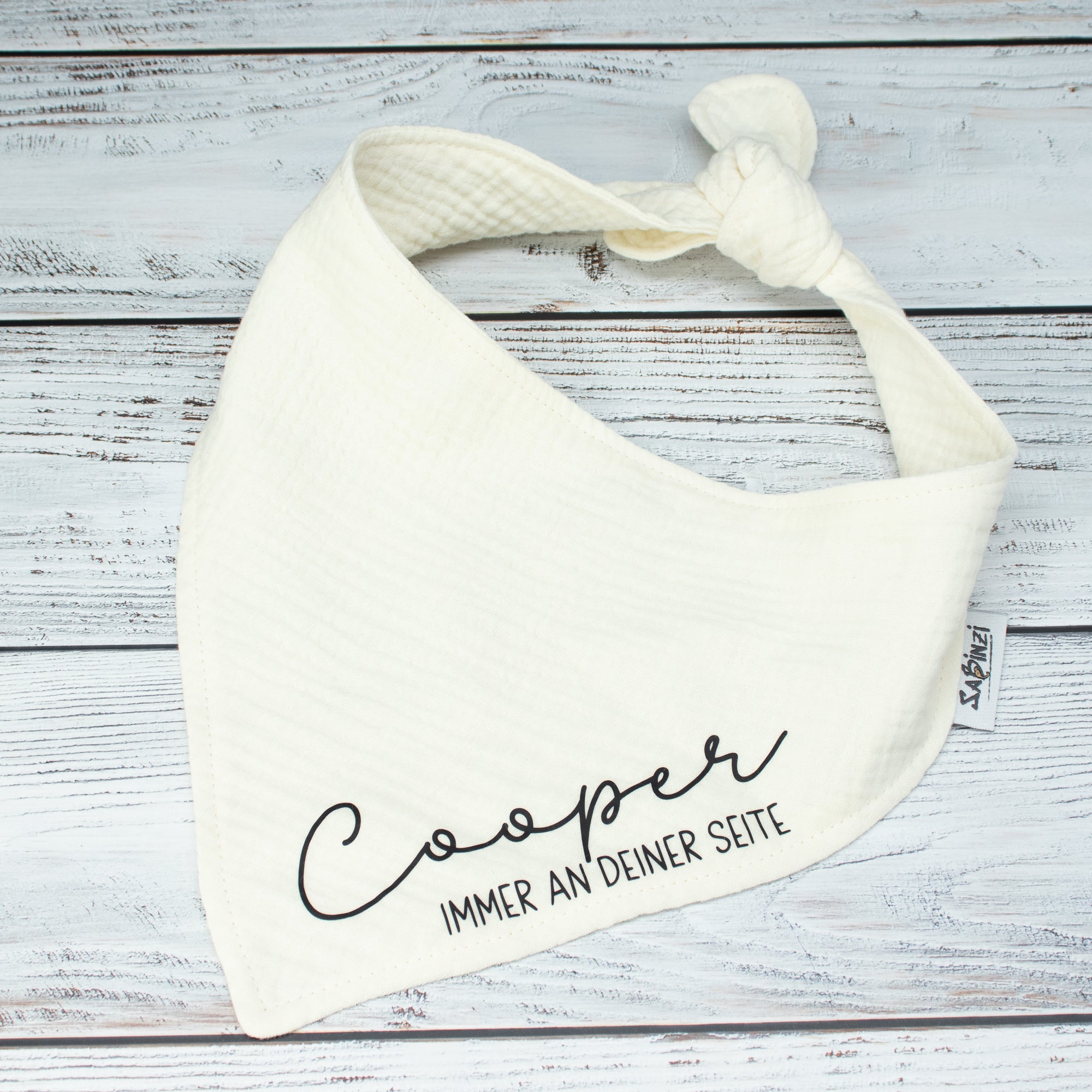 Personalisierbares Hundehalstuch mit Name & Spruch – 8 Farben