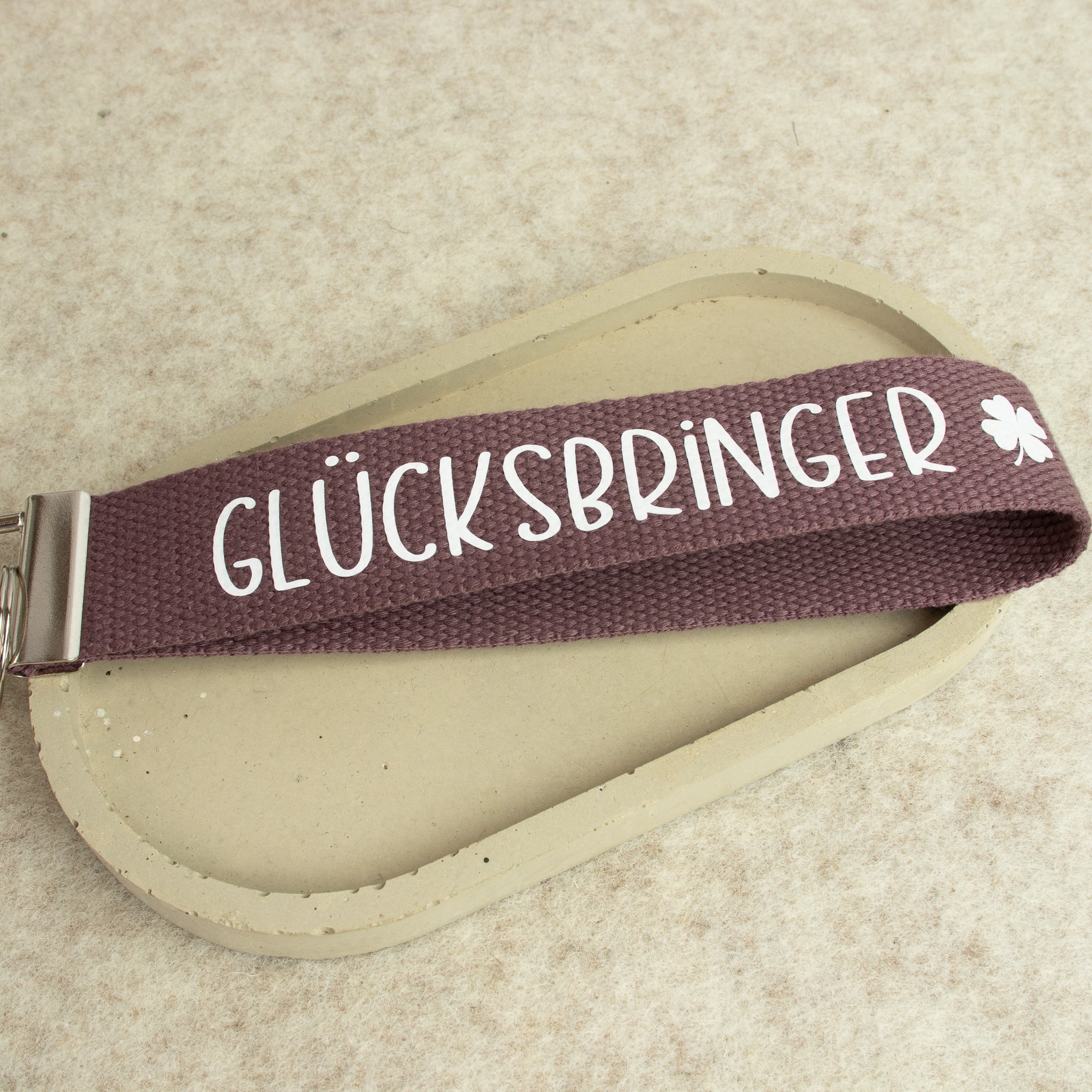 Schlüsselanhänger „GLÜCKSBRINGER“ – handgemachtes Geschenk