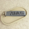 Schlüsselanhänger „ZUHAUSE“ – schwarze Schrift - Sabinzi - Aus Stoffliebe wird Lieblingsstück