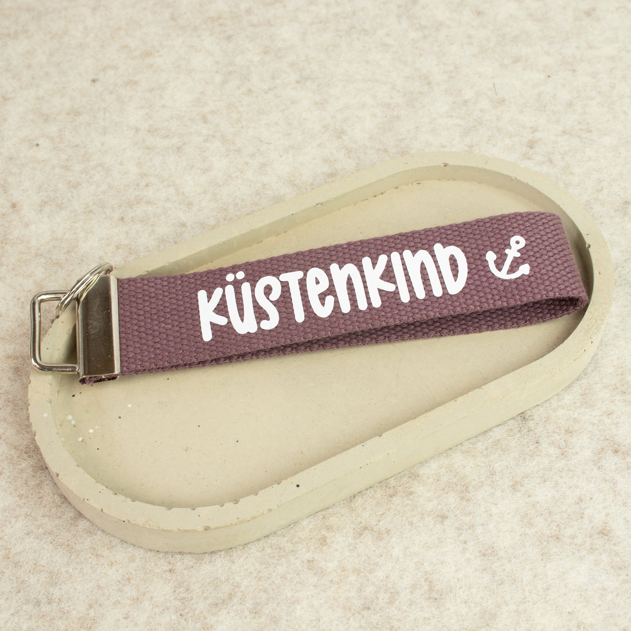 Schlüsselanhänger „KÜSTENKIND“ - weiss – handgemacht aus Baumwollband