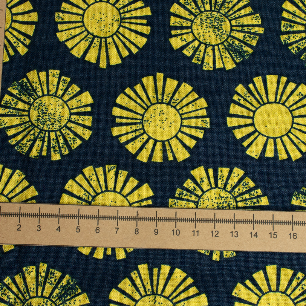 By the Seaside 2 Canvas „Sunshine Navy Unbleached“ – Cotton + Steel x Loes van Oosten - Sabinzi - Aus Stoffliebe wird Lieblingsstück